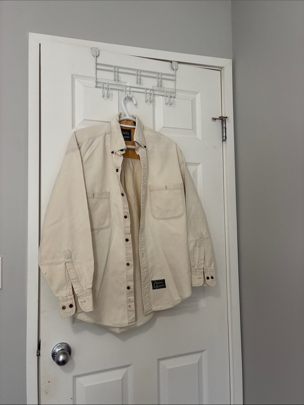 Roots Outdoors Canada button down shirt with pockets